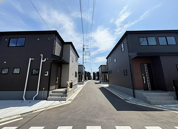 飯田グループホールディングス唯一の販売専門会社のホームトレードセンターの社員が直接、当物件をご案内いたします。見学希望、資料請求等、お気軽にお問い合わせくださいませ!