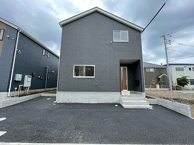19号棟
本日の「見学希望」大歓迎♪
ご希望の方は→【0120-888-958】まで♪
周辺物件もまとめてご紹介可能です♪
