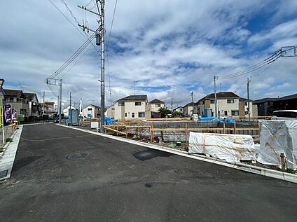 前面道路含む現地写真