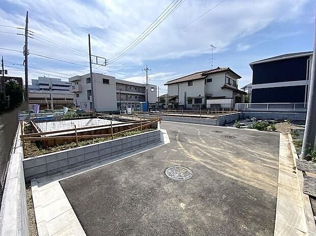 【前面道路含む現地写真】現地(2026年7月)撮影
JR中央線「日野」まで徒歩15分♪