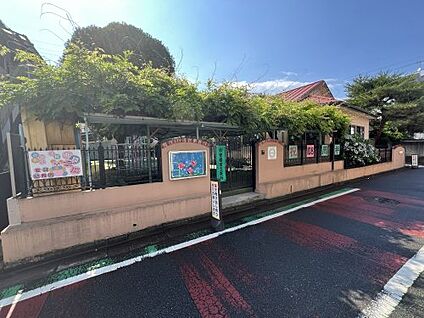 家庭幼稚園 徒歩170m