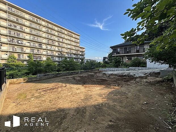 【現地外観】豊かな居住性で、毎日の暮らしを鮮やかに彩ります。見たい!知りたい!にお応えします。まずはご相談ください。