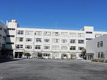 大田区立高畑小学校 210ｍ