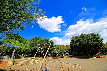 下田町四丁目公園 500ｍ(徒歩7分)