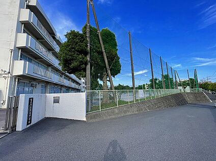 横浜市立奈良中学校 2600ｍ(徒歩33分)