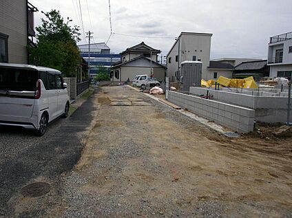 前面道路含む現地写真