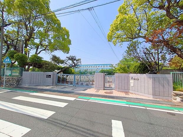 名古屋市立鳴海小学校（約1,100m）