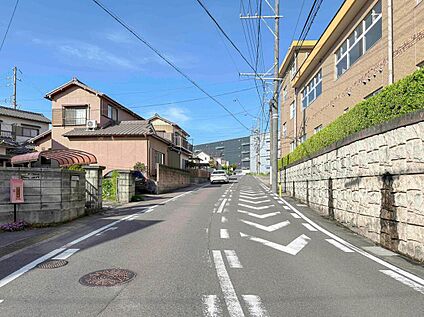 前面道路含む現地写真