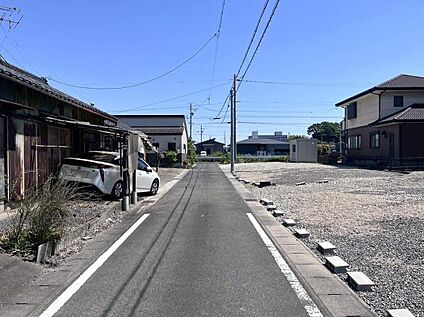 前面道路含む現地写真