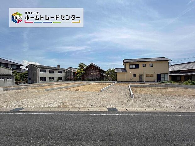 【現地写真】完成に向けて現在建築工事中です☆土日・平日を問わず毎日モデルハウスにて物件説明会を開催中☆お気軽にお問い合わせ下さい☆
