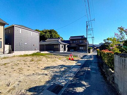 前面道路含む現地写真