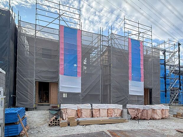 【現地外観写真】建築中のためモデルハウスで構造説明会を開催しております☆設備や構造などご説明いたします!お気軽にお問い合わせください♪