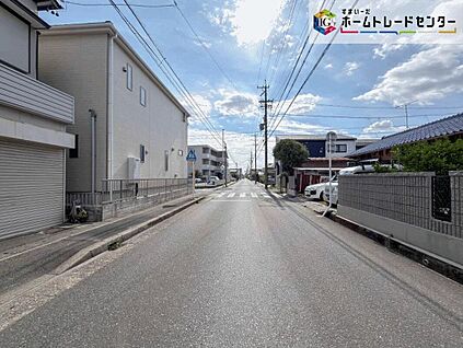 前面道路含む現地写真