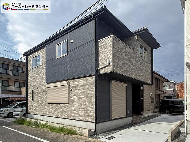 【現地外観写真】堂々完成いたしました！ぜひ現地にて、実際の建物・街並み・陽当たり等ご確認下さい♪お気軽にお問い合わせください☆