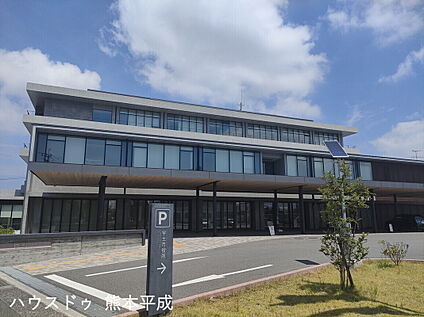 宇土市役所 2110ｍ(徒歩27分)