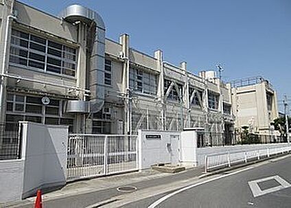 東大阪市立長瀬西小学校 680ｍ(9分)