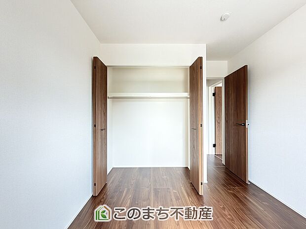 【収納】各居室に収納付で住みやすさにこだわっています♪