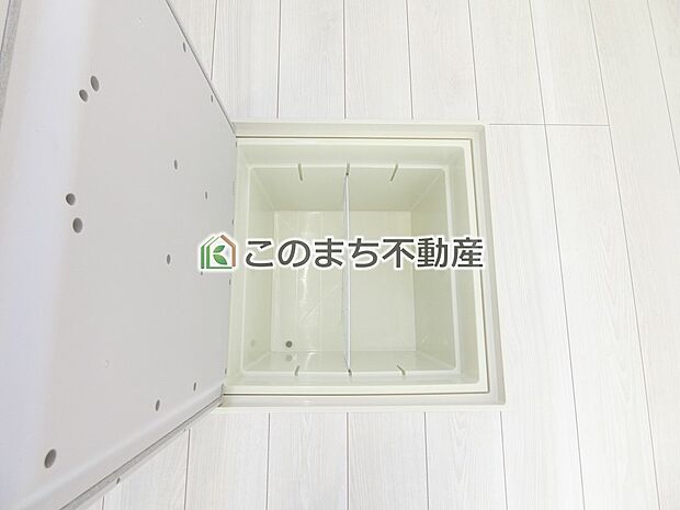 【収納】同社施工物件の写真です。※建具やフローリング、その他仕様が違う場合がございます。