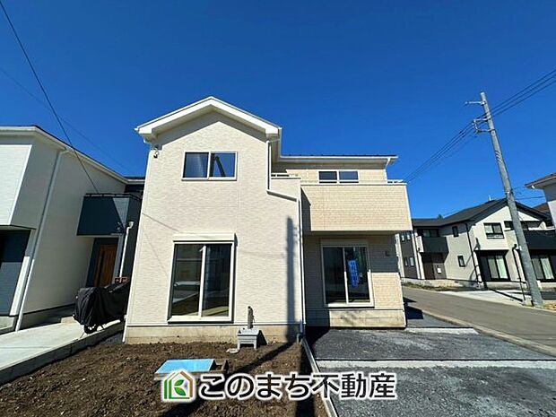 【外観】本日ご内覧できます(*^^*) お電話でのお問合せが非常にスムーズです! 現地直接集合のお待ち合わせも大丈夫です! お気軽にお問合せ下さい(^^)/