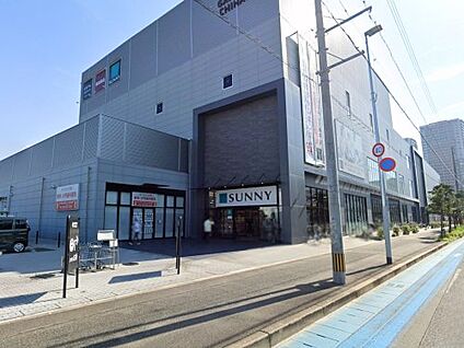 サニーガーデンズ千早店 徒歩1572m