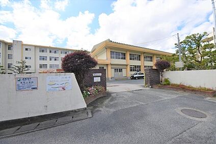 福岡市立老司小学校 徒歩673m