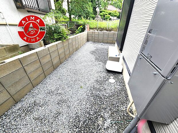 【外観】お庭で自由な時間を過ごせます。