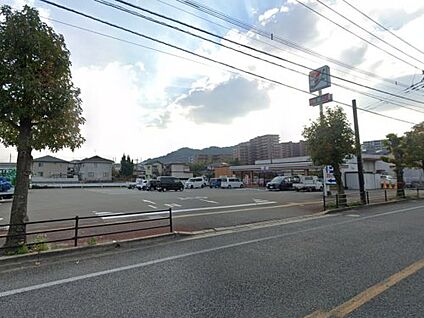 セブンイレブン 那珂川松木2丁目店 徒歩1365m