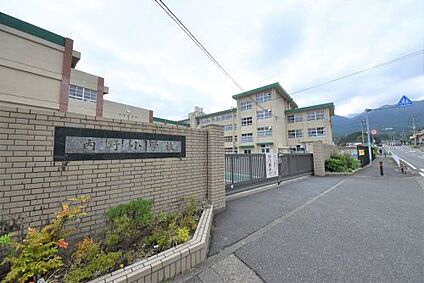 福岡市立内野小学校 徒歩886m
