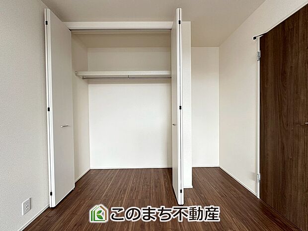 【収納】各居室に収納付で住みやすさにこだわっています♪