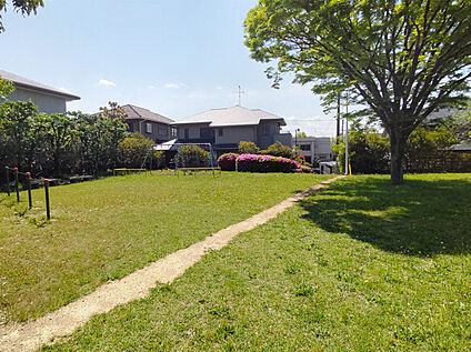 竹城第1公園 450m(徒歩6分)
