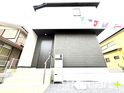 ～スタイリッシュな外観～