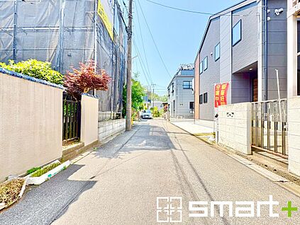 ～十分な広さのある前面道路～