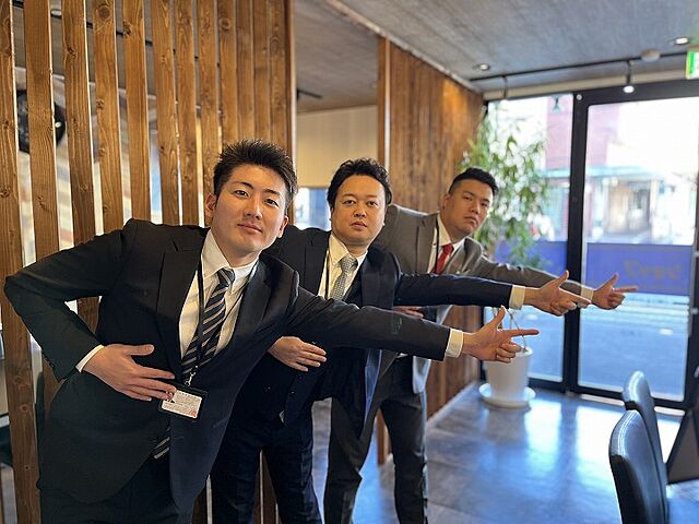 スタッフ
