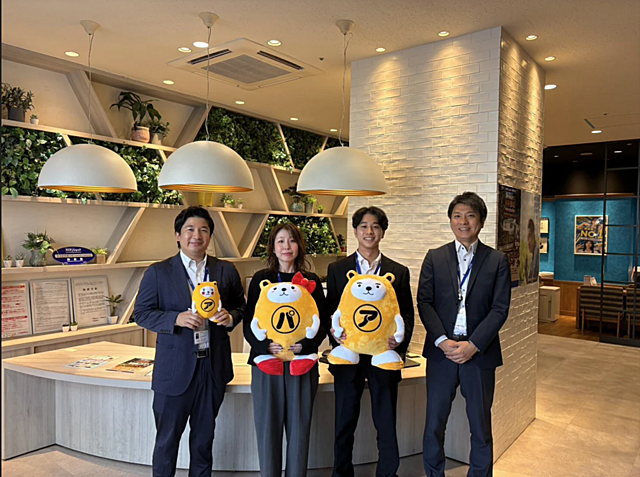 スタッフ