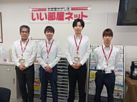 スタッフ