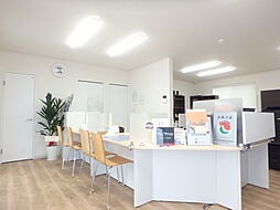 シャーメゾンショップ　株式会社ライフィット　和田山店