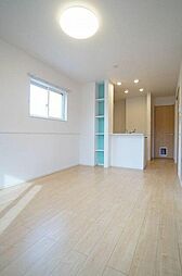 ウエスト パーク 2階2LDKのリビング/ダイニング