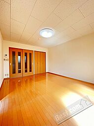 JR阪和線 北信太駅 徒歩12分の賃貸アパート 2階1Kのリビング/ダイニング