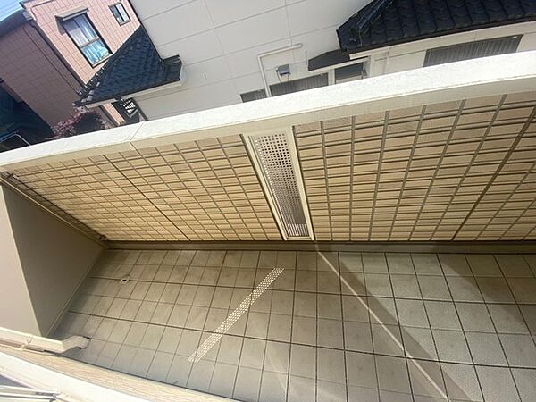 バルコニー