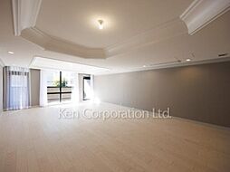 上原ガーデンズ 2階4LDKのリビング/ダイニング