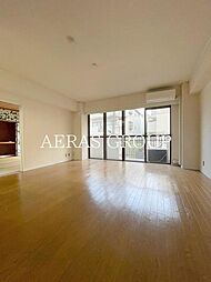 ヴェラハイツ赤坂新坂町 2階2LDKのリビング/ダイニング