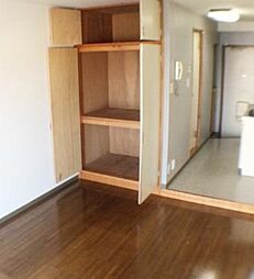 インテレクチュアルビル 3階ワンルームのリビング/ダイニング