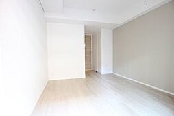 プラウドフラット武蔵小杉イースト 8階1Kのリビング/ダイニング