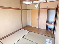 居間
