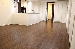 アトラス志村三丁目 220 2階3SLDKのリビング/ダイニング