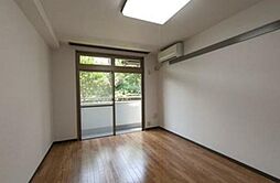 エステージ西調布 1階ワンルームのリビング/ダイニング