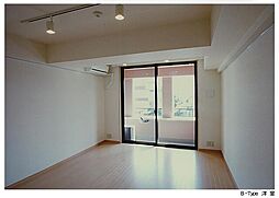 グラン・フィオーレ 3階1Kのリビング/ダイニング