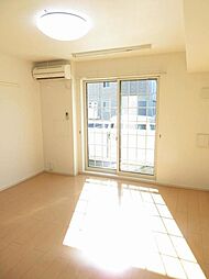 アルカンシエル 1階ワンルームのリビング/ダイニング