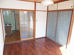 居間