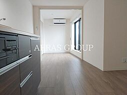 グローリオシェルト池袋本町 1階1DKのリビング/ダイニング